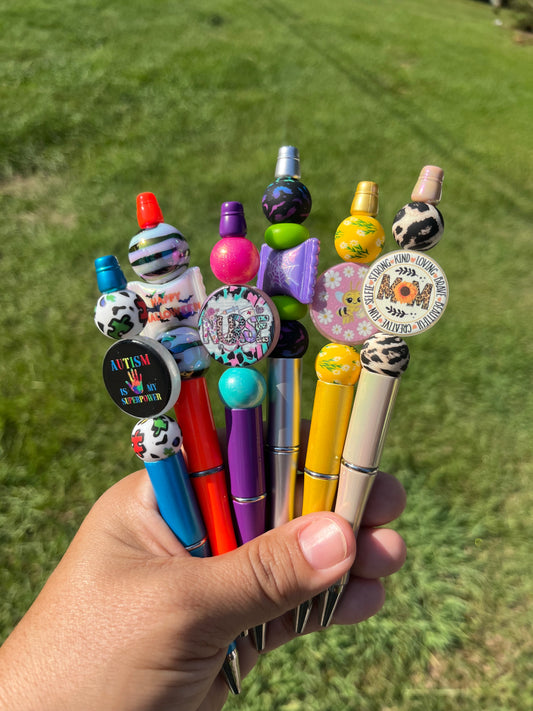 Beaded pen made on live